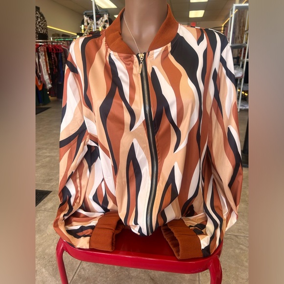 Brown soft jacket - Picture 2 of 4